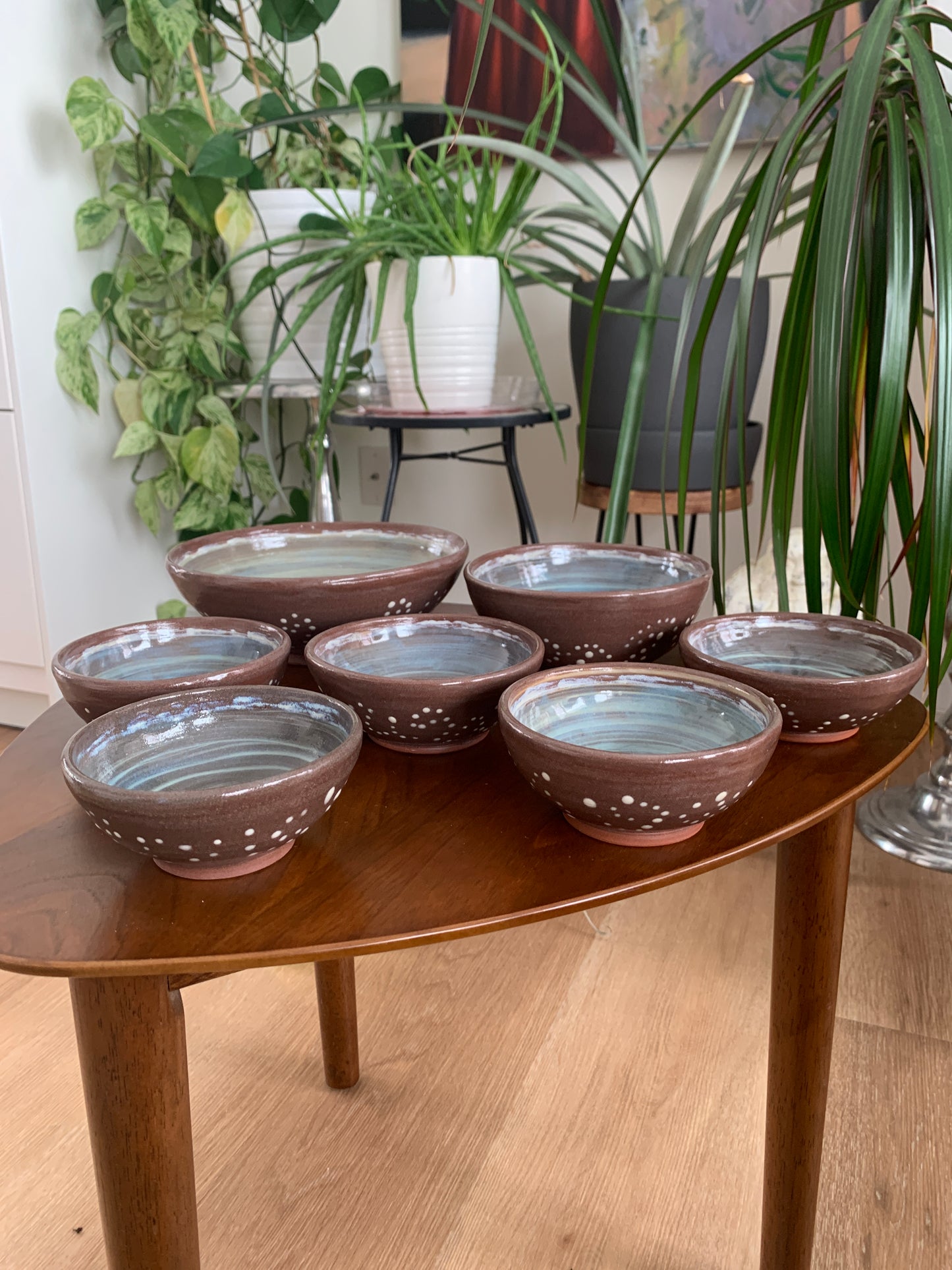 Brown bowls with dots set of 6