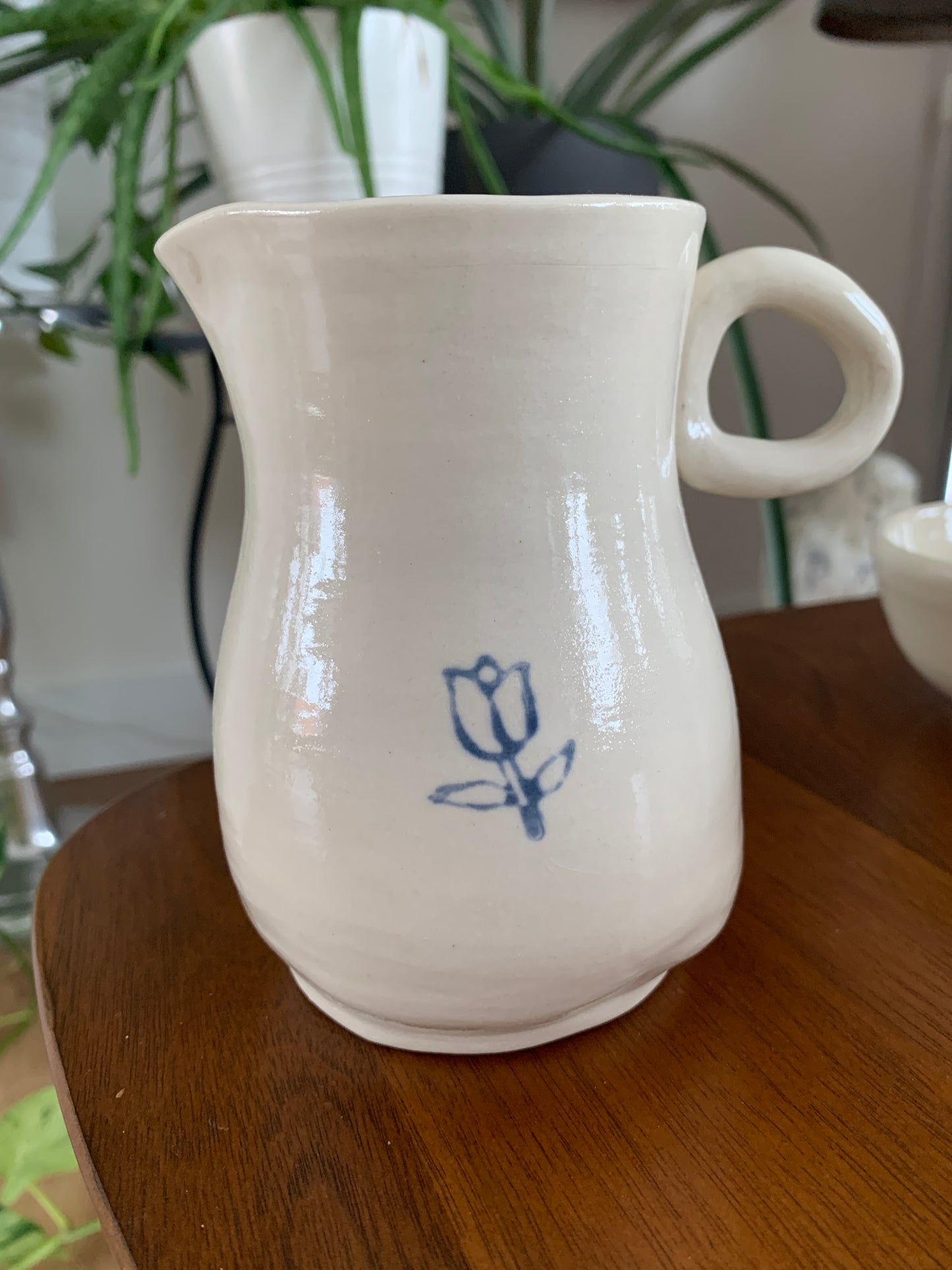 Blue flower on white pottery - 6 piece set -mugs, bowls and one tiny jug