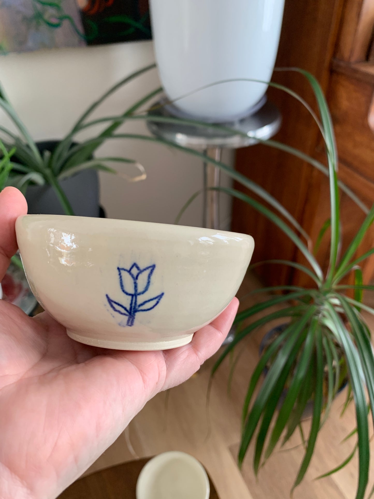 Blue flower on white pottery - 6 piece set -mugs, bowls and one tiny jug