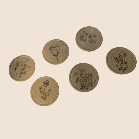 Set of 6 floral motif coasters